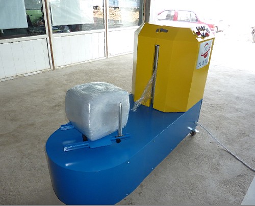Luggage shop packing machine