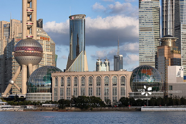 Shanghai International Convention Center  (SICC)